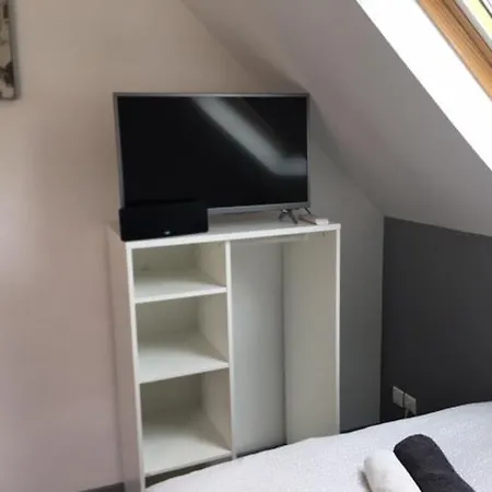 Fonctionnel 10min Centre, 300m Quai De Seine Wifi アパート